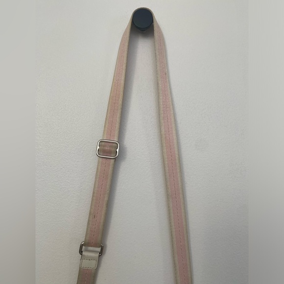 Coach - Messenger Crossbody Bag in Pink/Grey/White Colorblock Signature Canvas - Picture 10 of 13